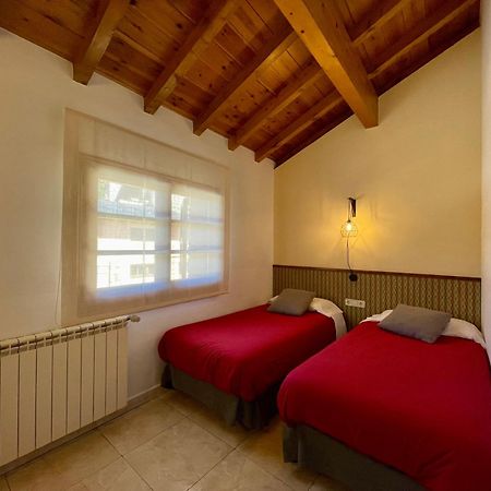 Aparthotel Les Corts Llivia Eksteriør bilde